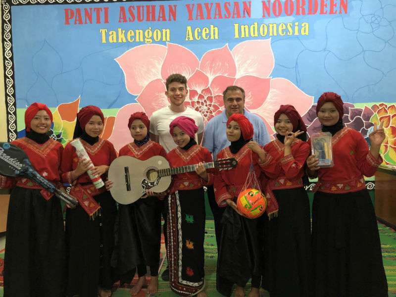 givelight-children-orphans-asia-indonesia-aceh-journey