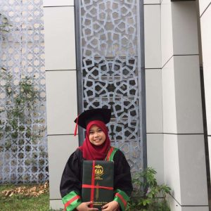 My name is Srimaya Riski. Thank God, I finished my education at Lhokseumawe University majoring in Al-Qur'an science and tafsir with a GPA of 3.65. I am so grateful to my GiveLight family for all the love and support I have had since I was 13 years old.  May Allah SWT bless everyone who makes my dreams come true. God willing, I will become a teacher in one of the schools in my city
