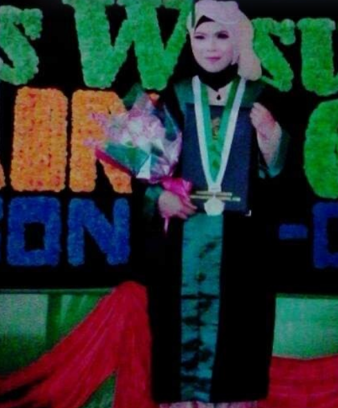 Nika Ayuwanara: Bachelor of Education in English